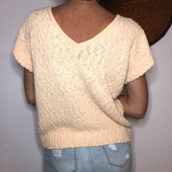 🍊VTG peach knit embellished sweater top - Picture 2 of 6